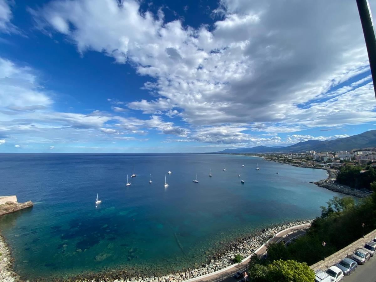 Appartement Vue Mer Et Iles Italiennes Bastia  Exterior photo